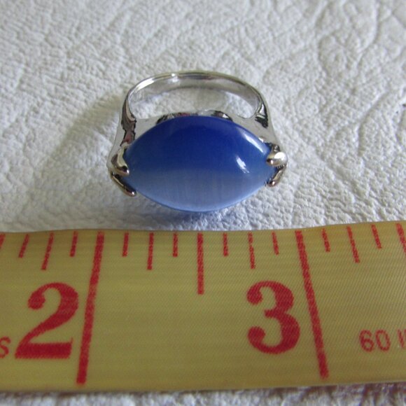 Blue Stone Silver Ring - Sz 9 - Picture 3 of 6
